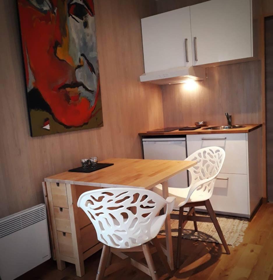 فيلا Manege De La Chapiniere - Dadaloge Tiny-House Châteauvieux المظهر الخارجي الصورة